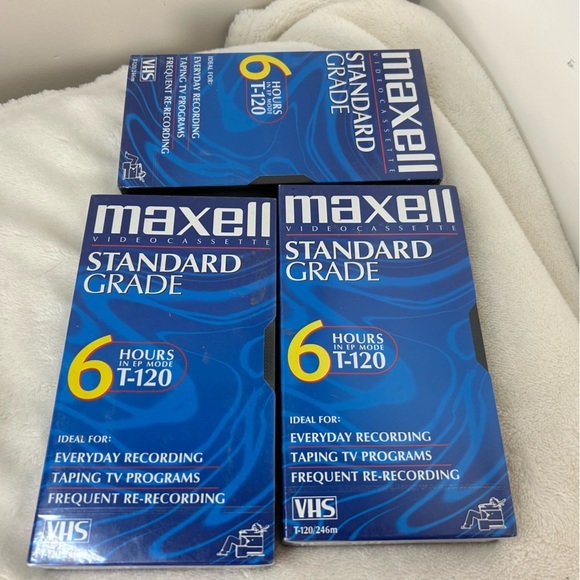 Maxell Video Cassette VHS T-120 6HRS Tapes NWT 3PC Bundle - Picture 1 of 13